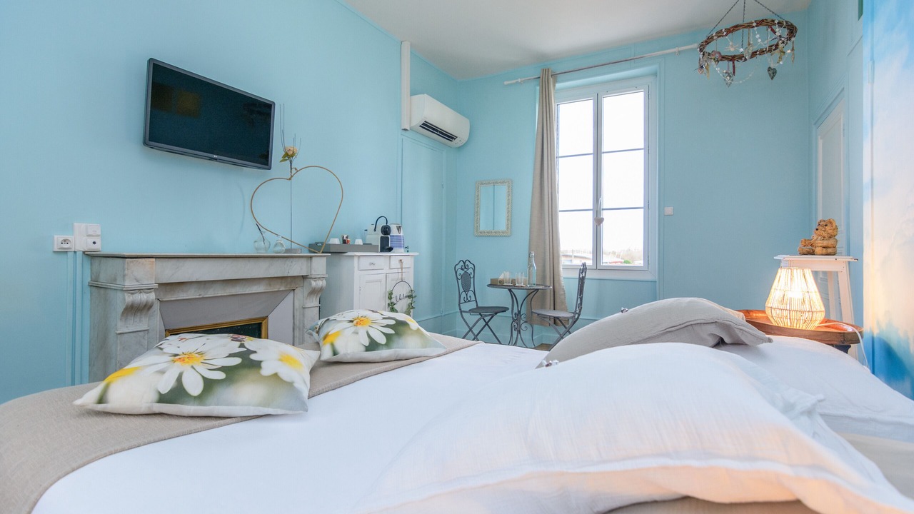 Photo of Bedroom in Saint-Marcel