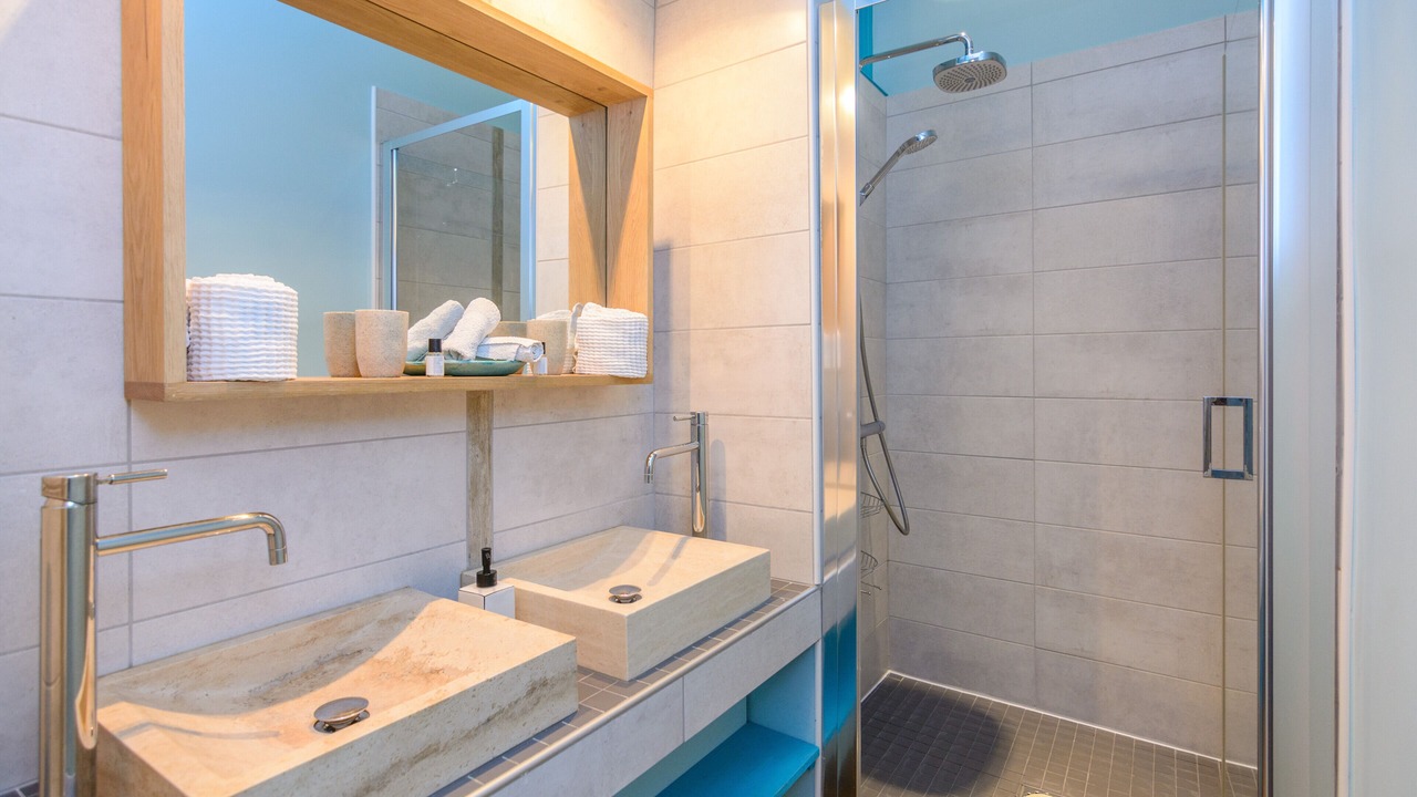 Photo of Bathroom in Saint-Marcel