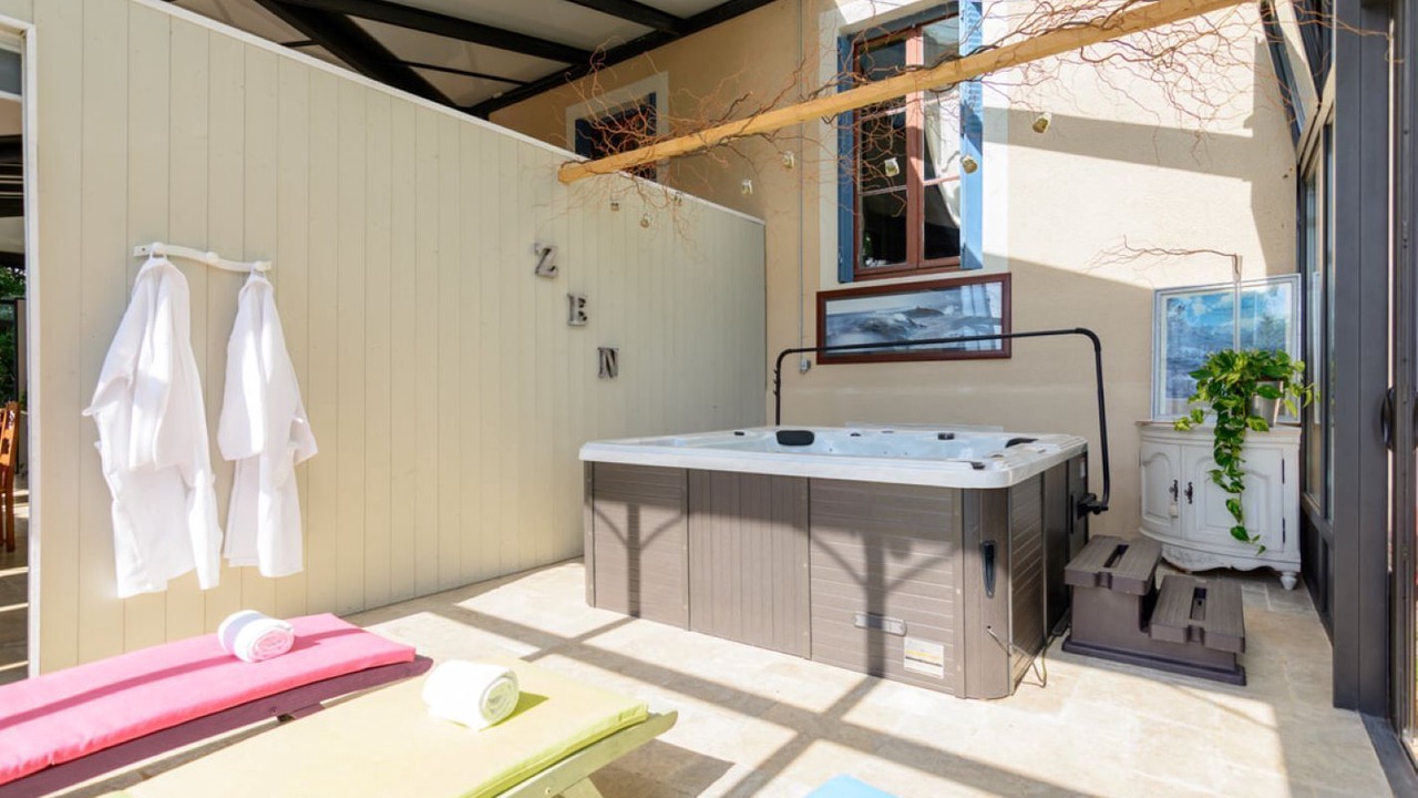 Photo of Others in Saint-Marcel