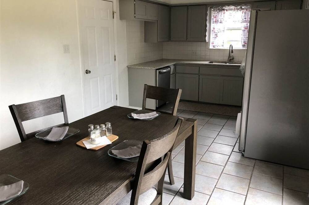 Photo of Kitchen in Lawton