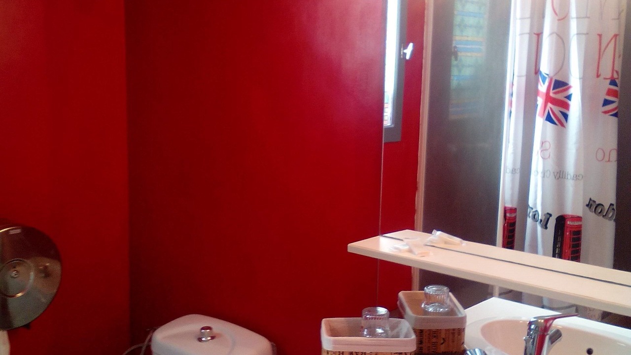 Photo of Bathroom in Capestang