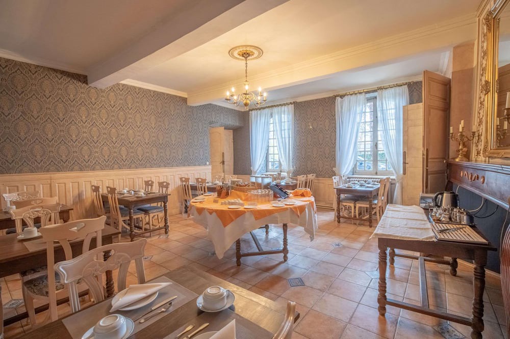 Photo of Bedroom in Villeneuve-de-Riviere