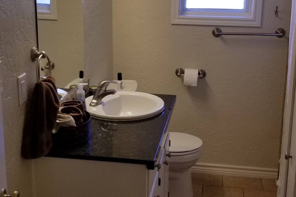 Photo of Bathroom in Wichita Falls
