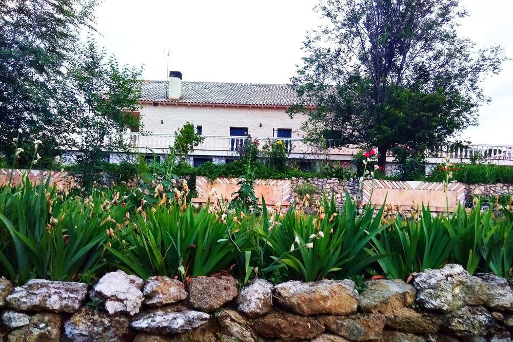 Photo of Outdoor in San Martin de la Vega