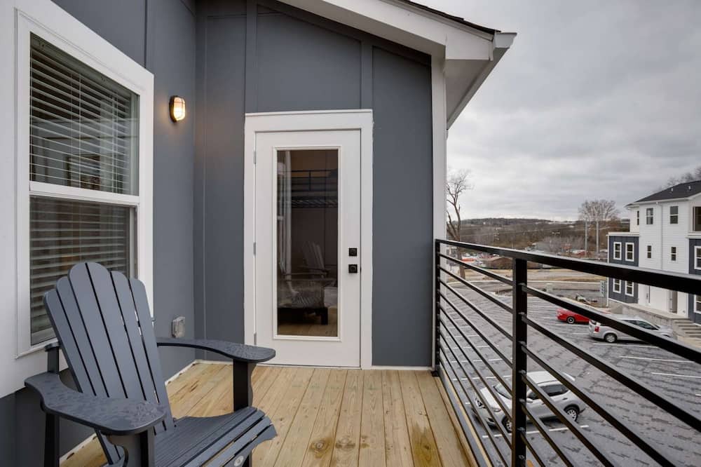 Photo of Patio Balcony in Talbot's Corner