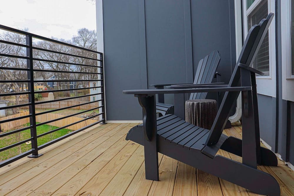 Photo of Patio Balcony in Talbot's Corner