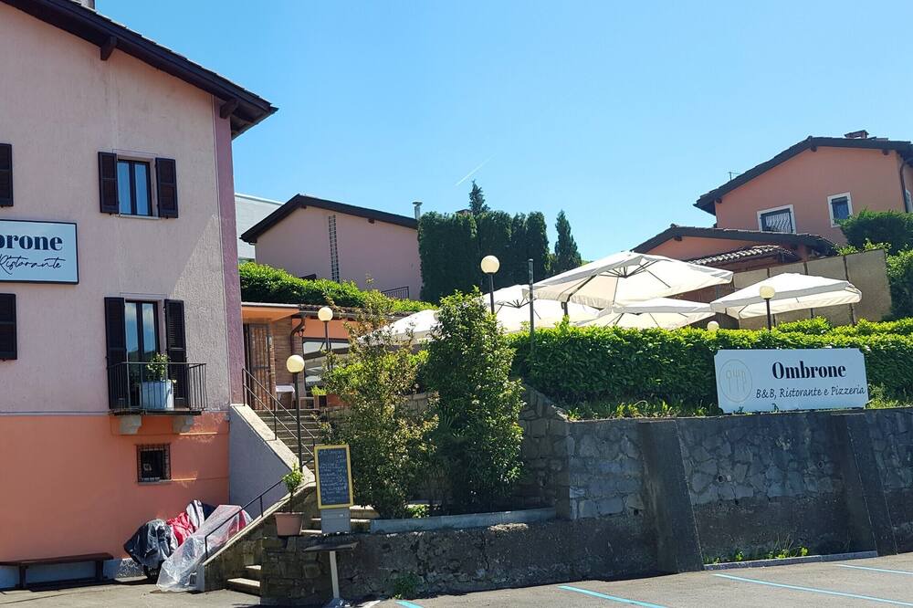 Photo of Outdoor in Cadro