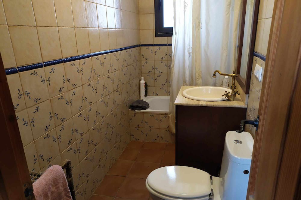 Photo of Bathroom in Tremp
