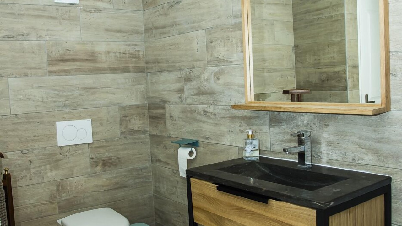 Photo of Bathroom in Cornier