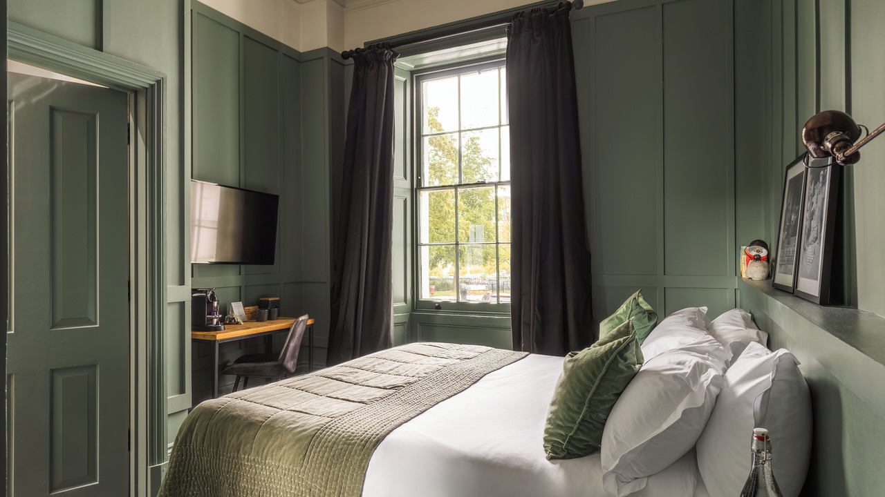 Photo of Bedroom in Cheltenham