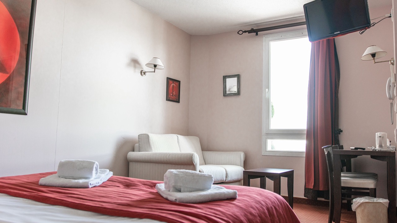 Photo of Bedroom in Lezignan-Corbieres