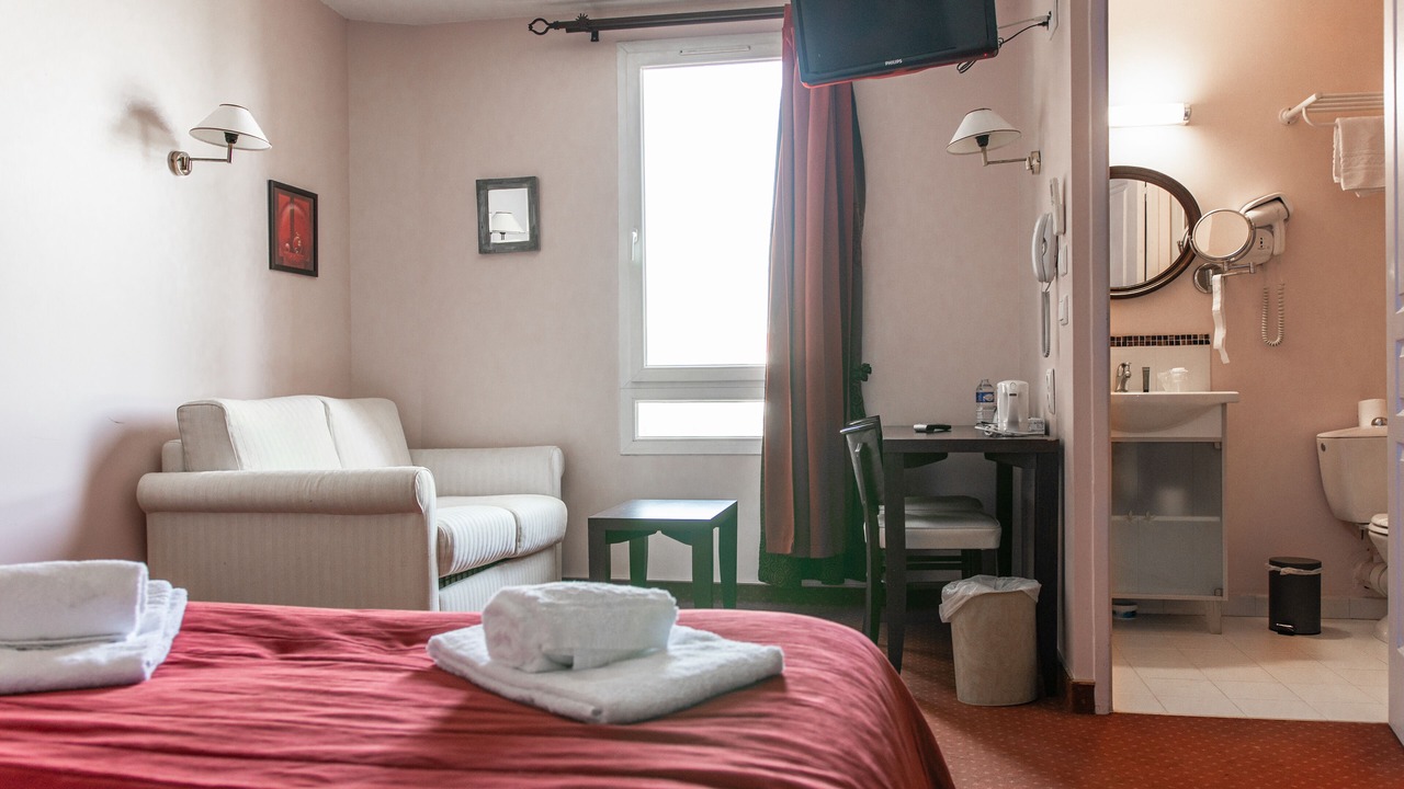 Photo of Bedroom in Lezignan-Corbieres