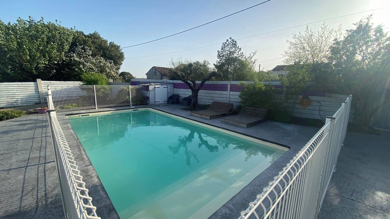 Photo of Outdoor in Saint-Privat-des-Vieux