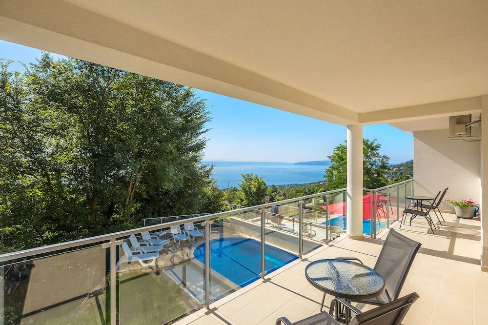 Photo of Patio Balcony in Poljane