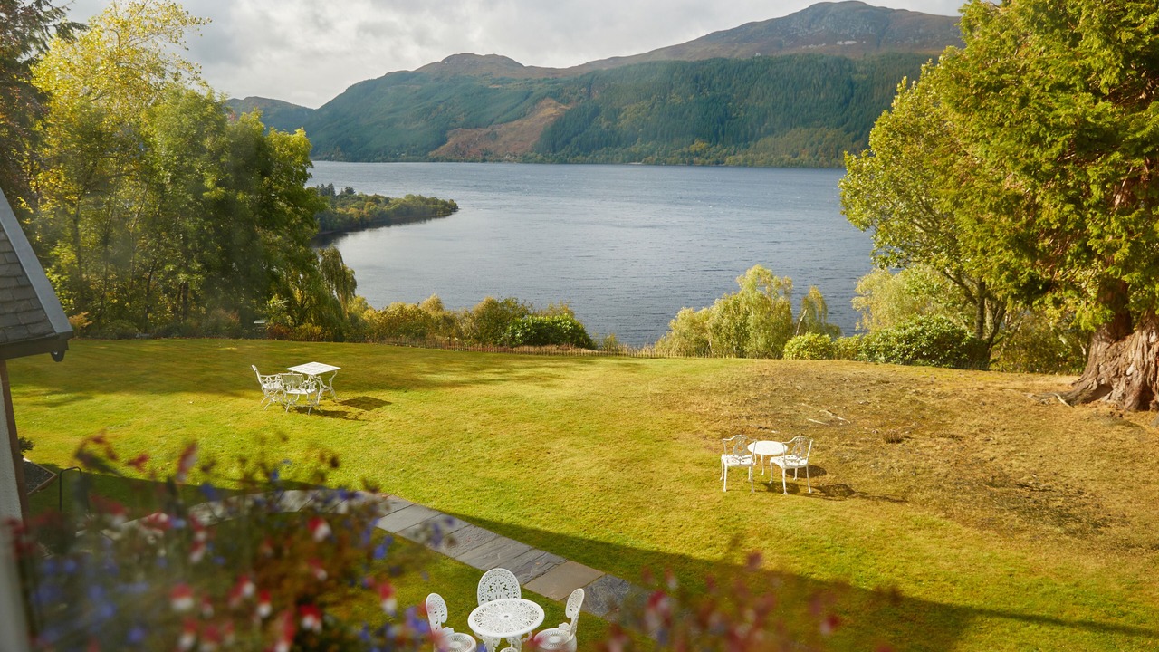 Photo of Outdoor in Foyers