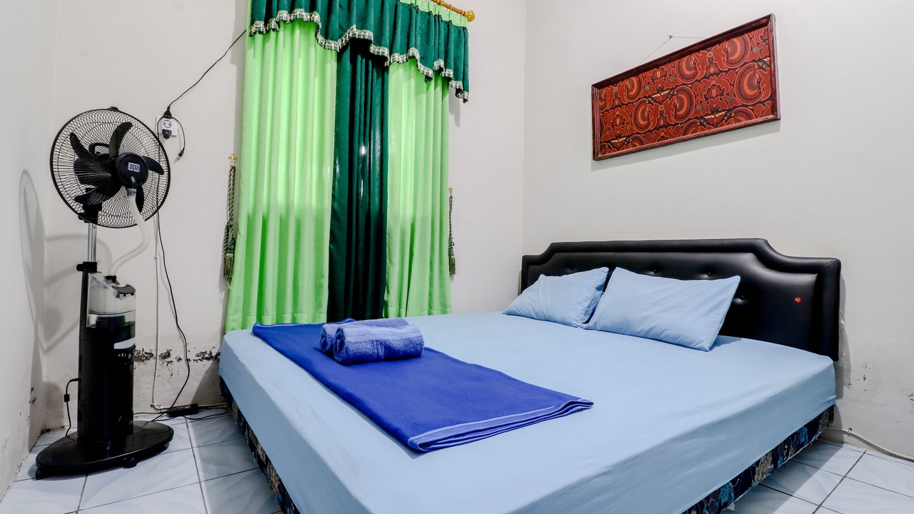 Photo of Bedroom in Prambanan
