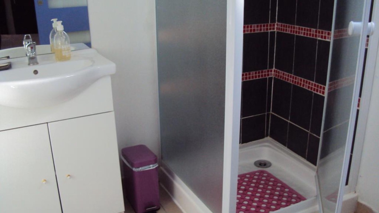 Photo of Bathroom in Pernes-les-Fontaines