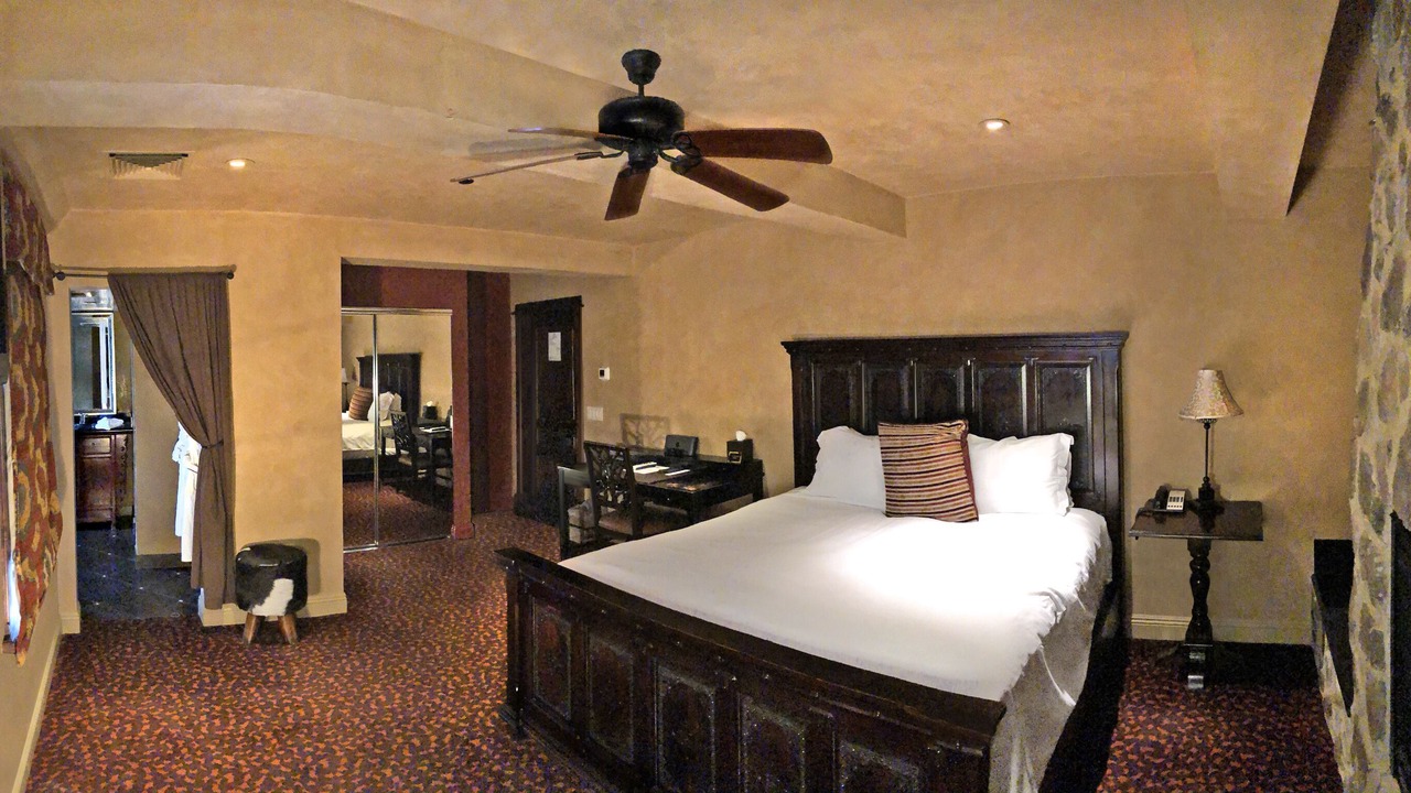 Photo of Bedroom in Crystal Bay