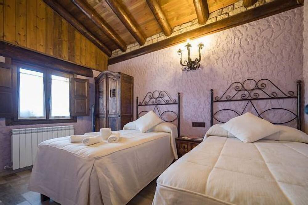 Photo of Bedroom in Borrastre