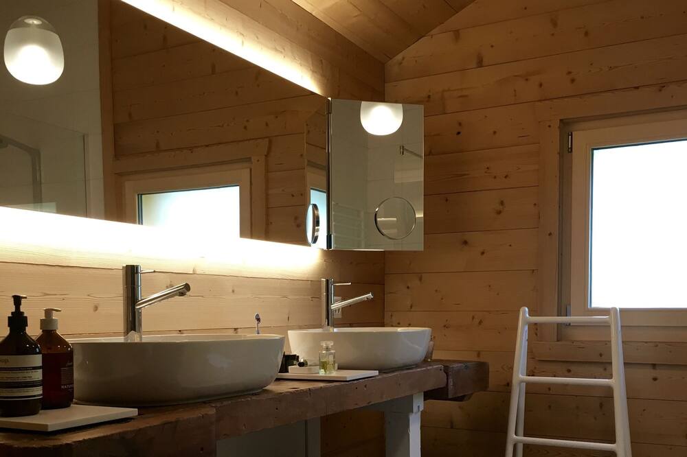 Photo of Bathroom in Vers L'Eglise