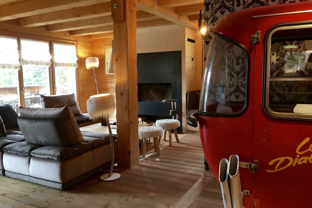 Photo of Livingroom in Vers L'Eglise