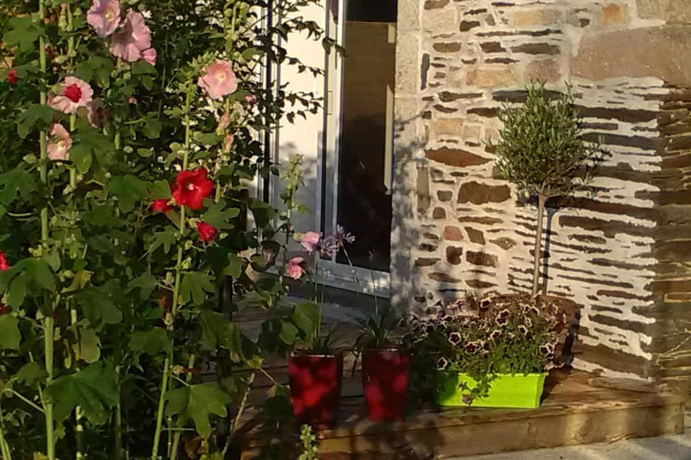 Photo of Outdoor in Lothey