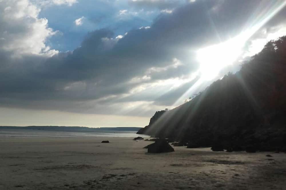 Photo of Others in Lothey