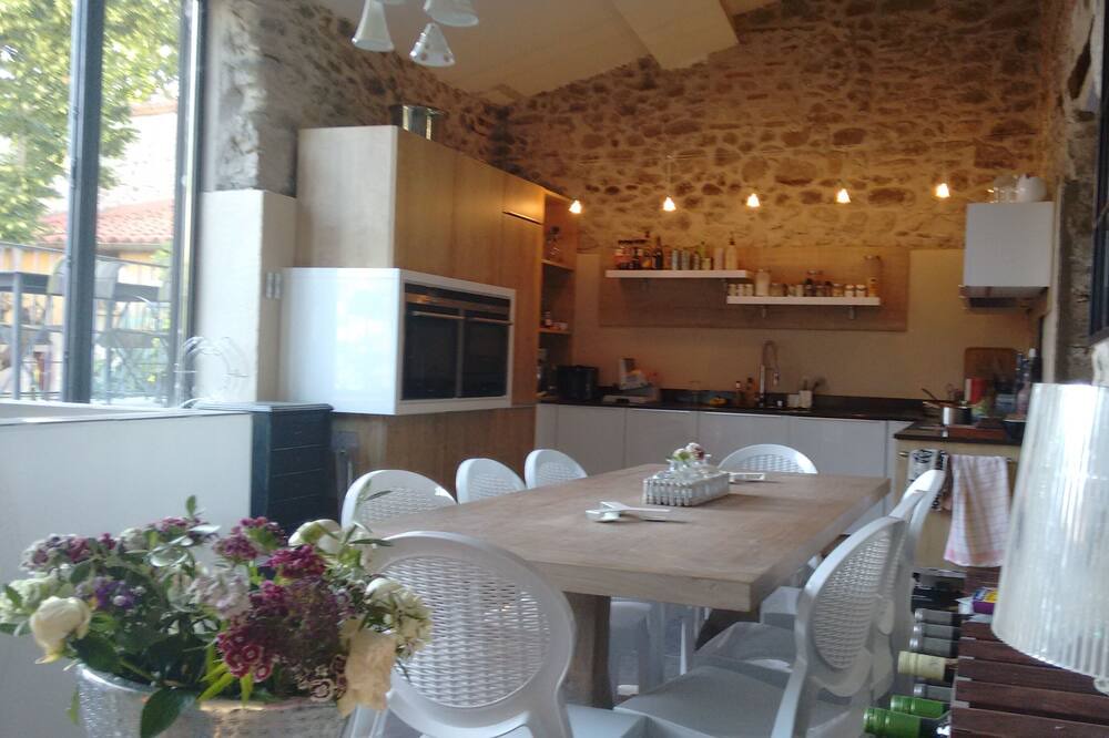 Photo of Kitchen in Ceret