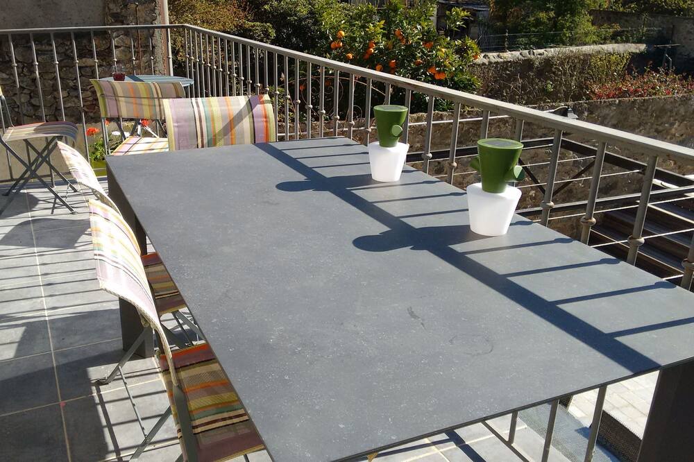 Photo of Patio Balcony in Ceret