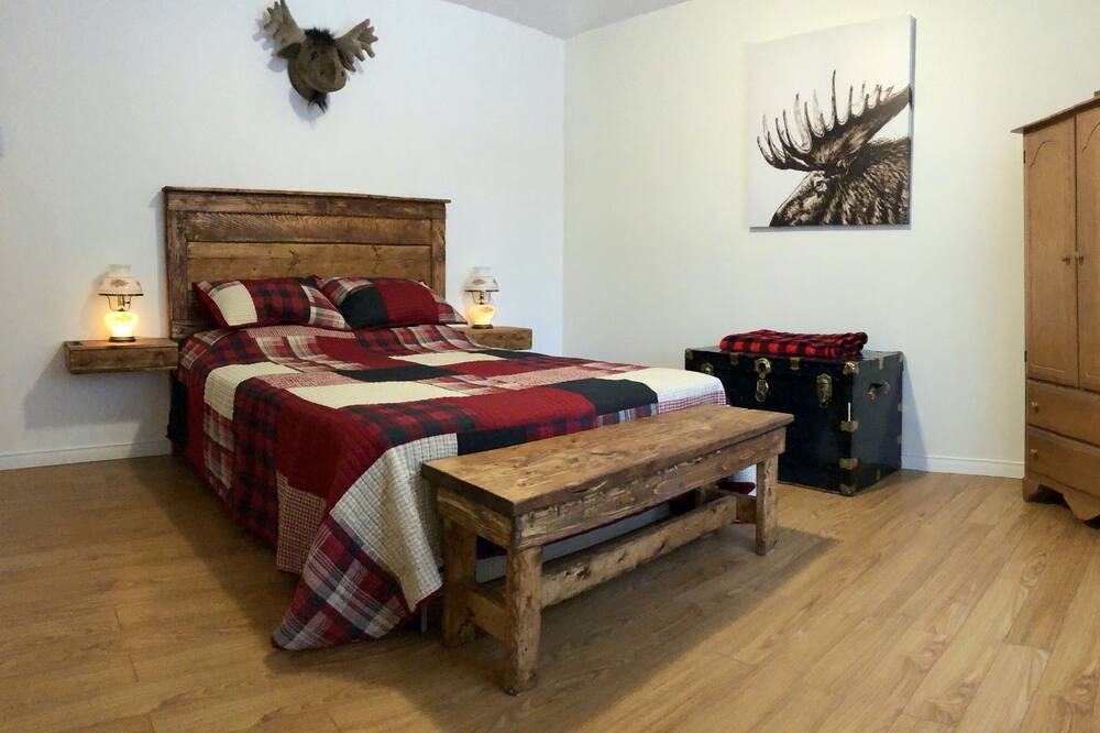 Photo of Bedroom in Saint-David-de-Falardeau