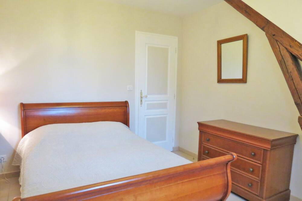 Photo of Bedroom in Criquetot-lʼEsneval