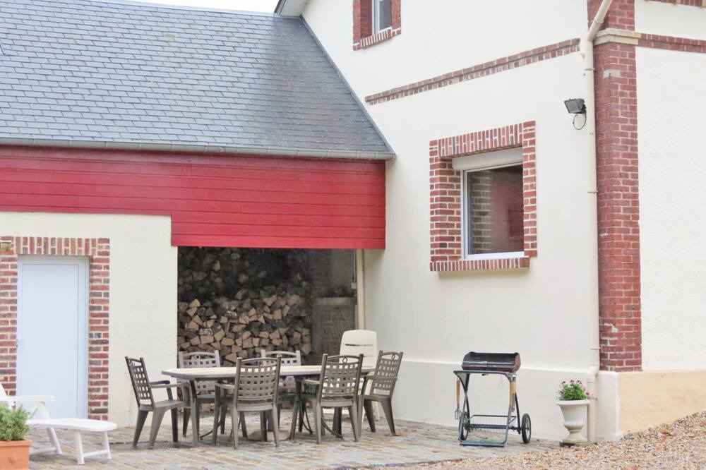 Photo of Patio Balcony in Criquetot-lʼEsneval