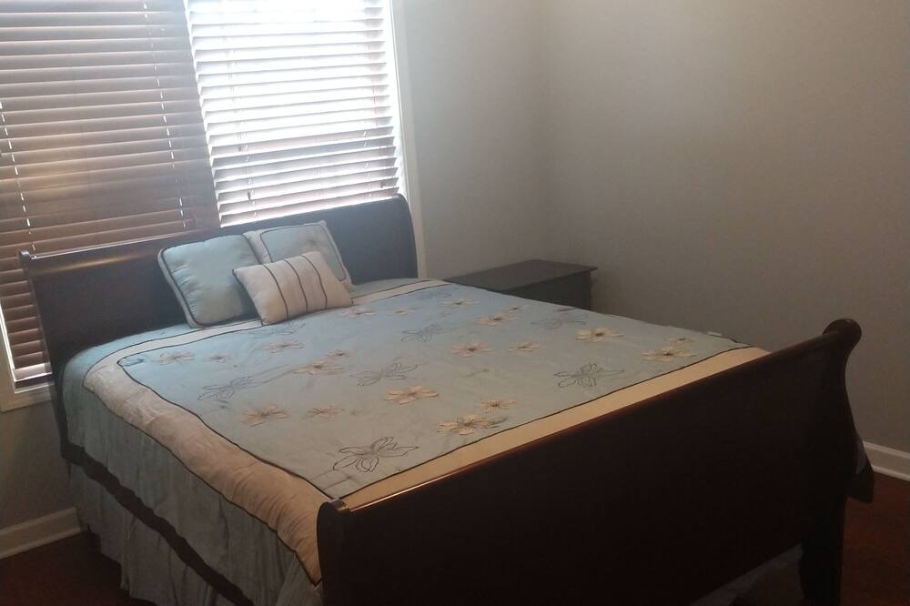 Photo of Bedroom in Judson