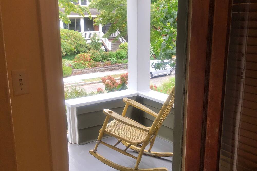 Photo of Patio Balcony in Harrison/Denny-Blaine