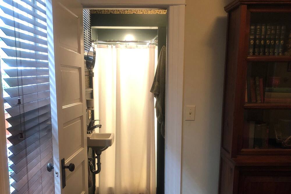 Photo of Others in Harrison/Denny-Blaine