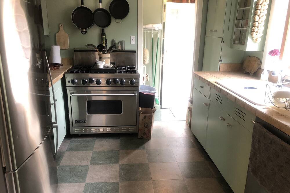Photo of Kitchen in Harrison/Denny-Blaine