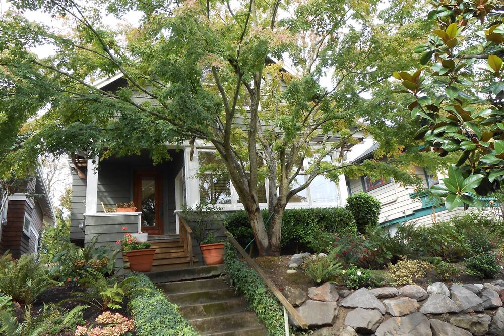 Photo of Outdoor in Harrison/Denny-Blaine