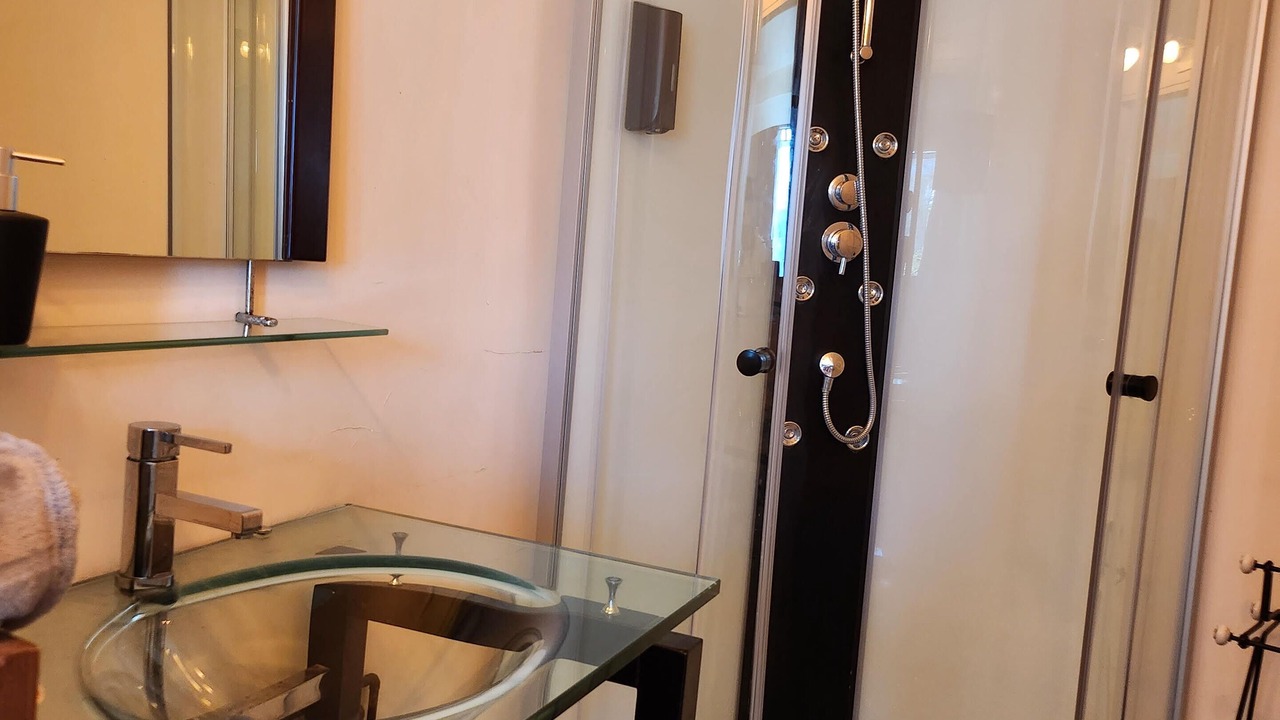 Photo of Bathroom in Alencon