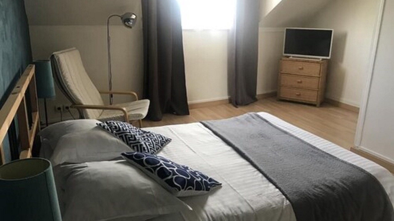 Photo of Bathroom in Alencon