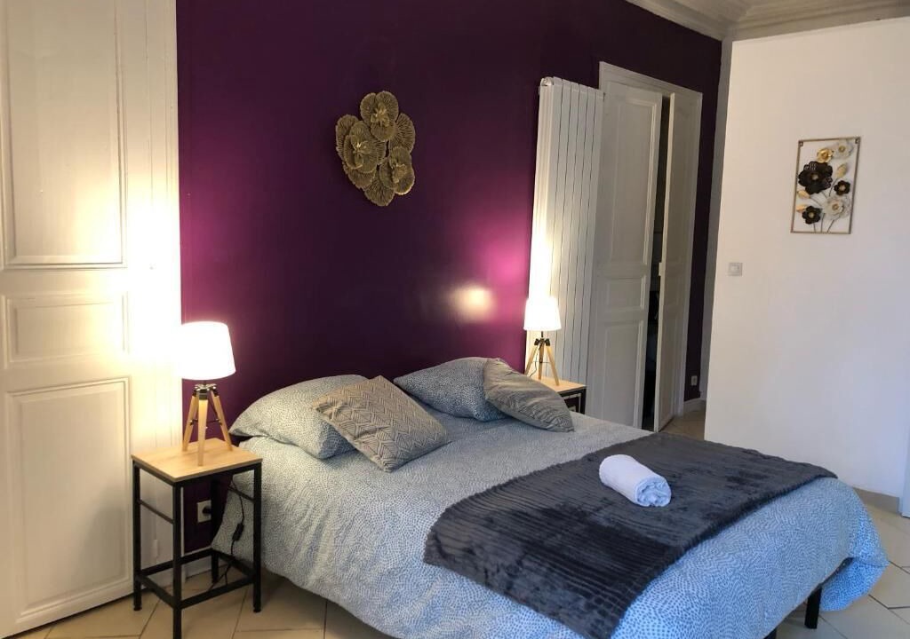 Photo of Bathroom in Alencon