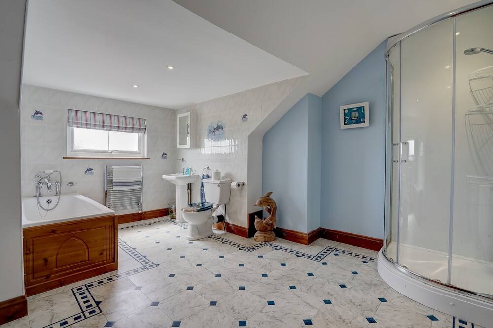 Photo of Bathroom in Sea Palling