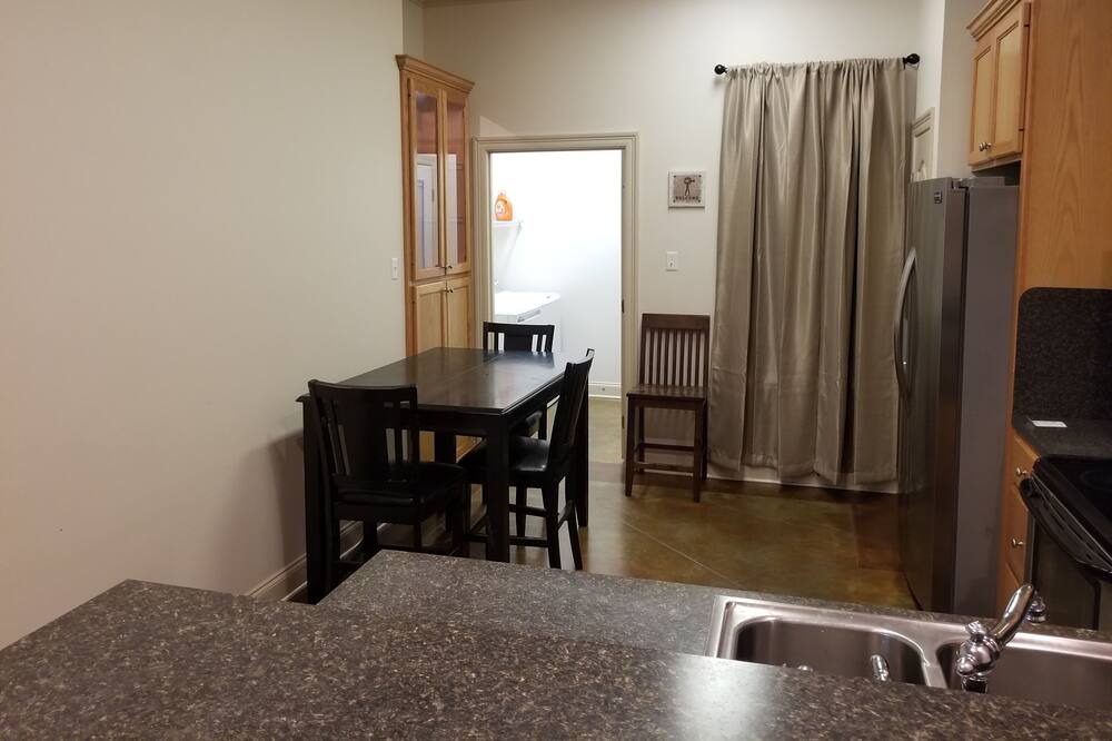 Photo of Bedroom in Pine Grove