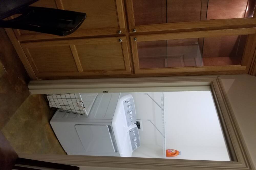 Photo of Bedroom in Pine Grove