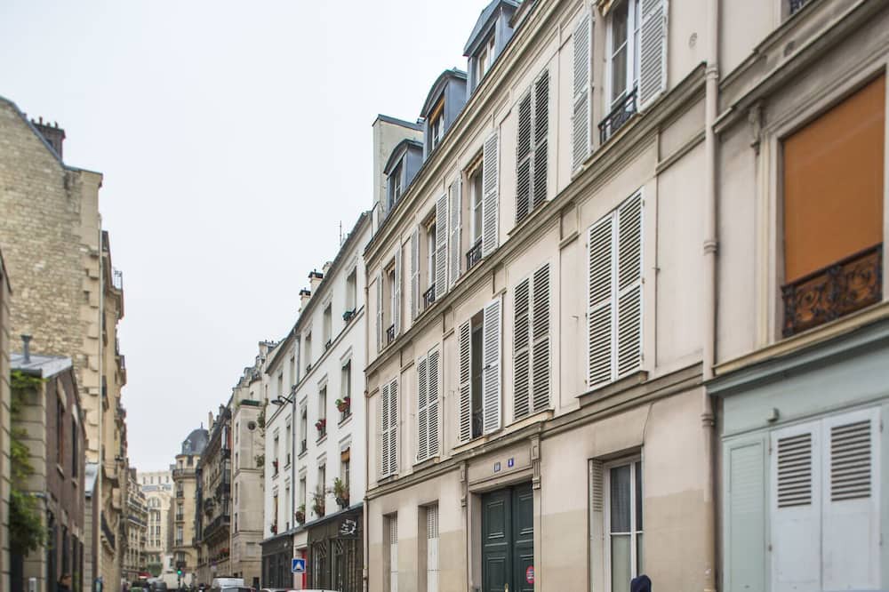 Photo of Outdoor in Notre-Dame-des-Champs