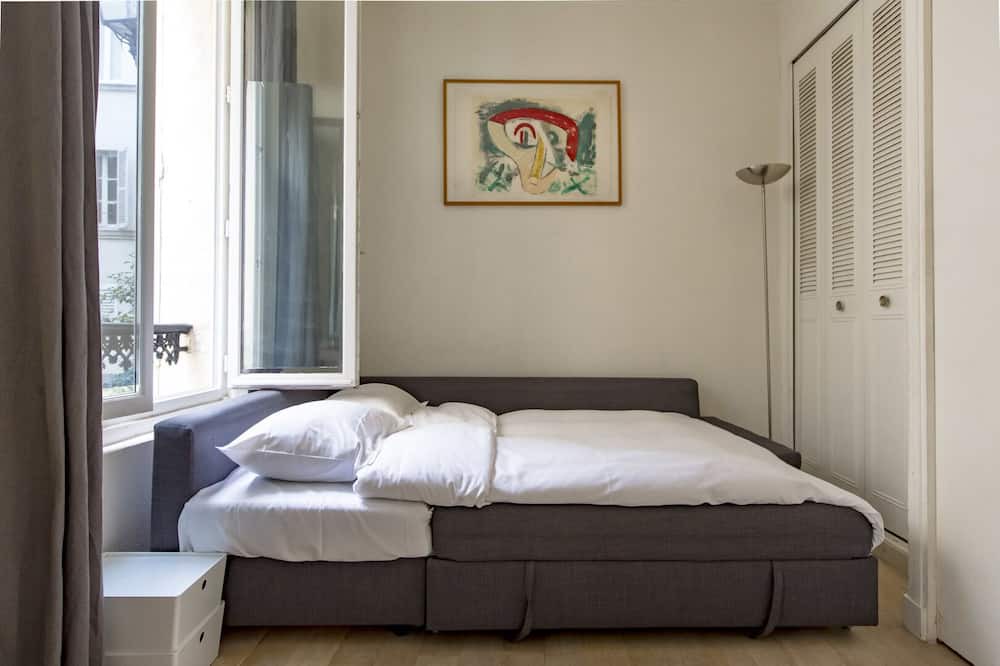 Photo of Bedroom in Notre-Dame-des-Champs