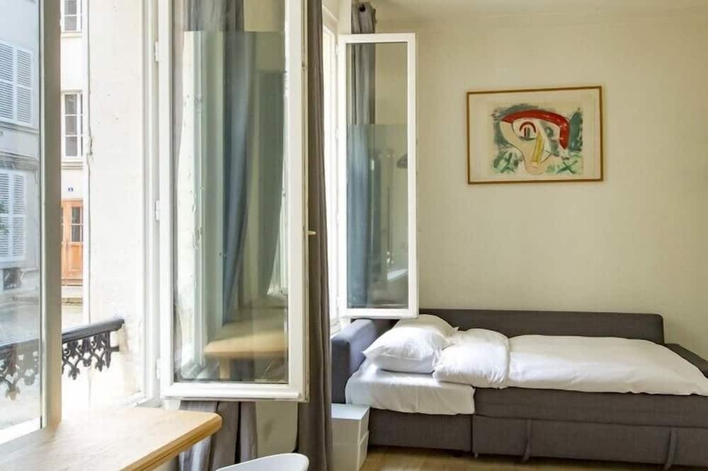 Photo of Bedroom in Notre-Dame-des-Champs