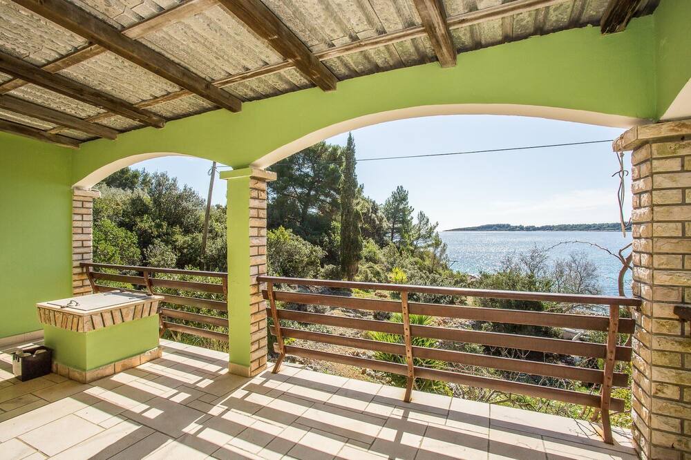 Photo of Patio Balcony in Potirna