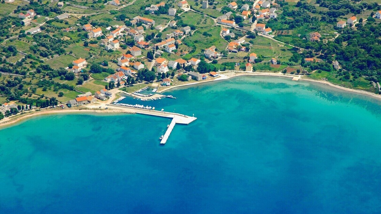 Photo of Others in Olib