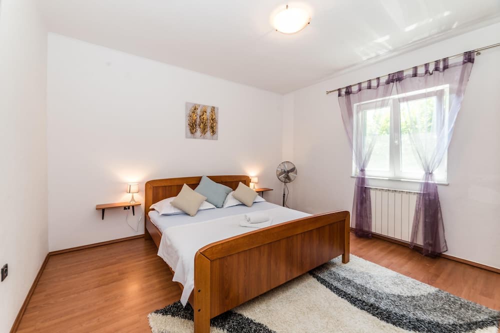 Photo of Bedroom in Lovinac