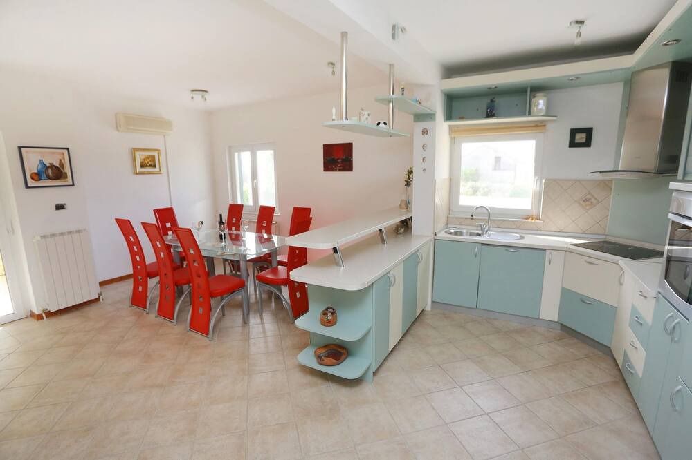 Photo of Kitchen in Lovinac